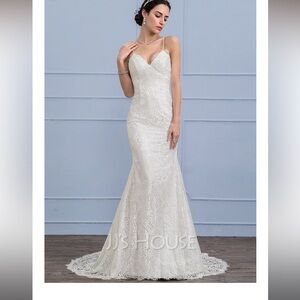 Elegant White Lace Wedding Dress